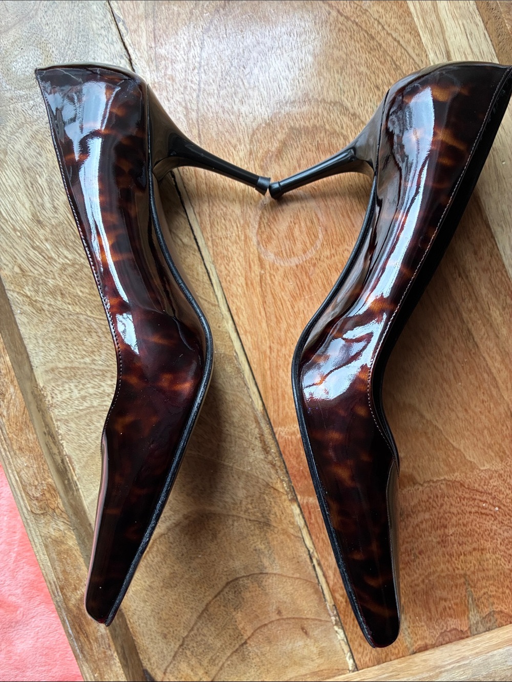 Stuart Weitzman Tortoiseshell Patent Leather Pointed Pumps - Picture 3 of 13